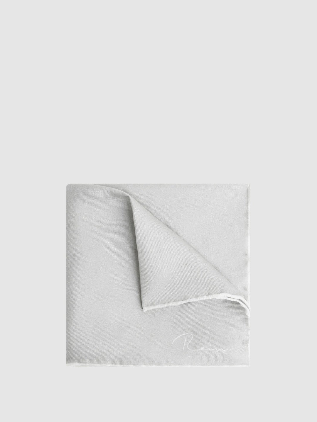 Reiss Plain Silk Pocket Square in Silver