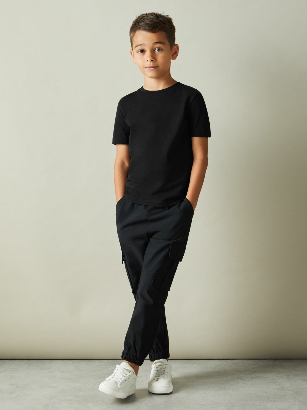 Reiss 9-13 yrs Crew Neck T-Shirt in Black