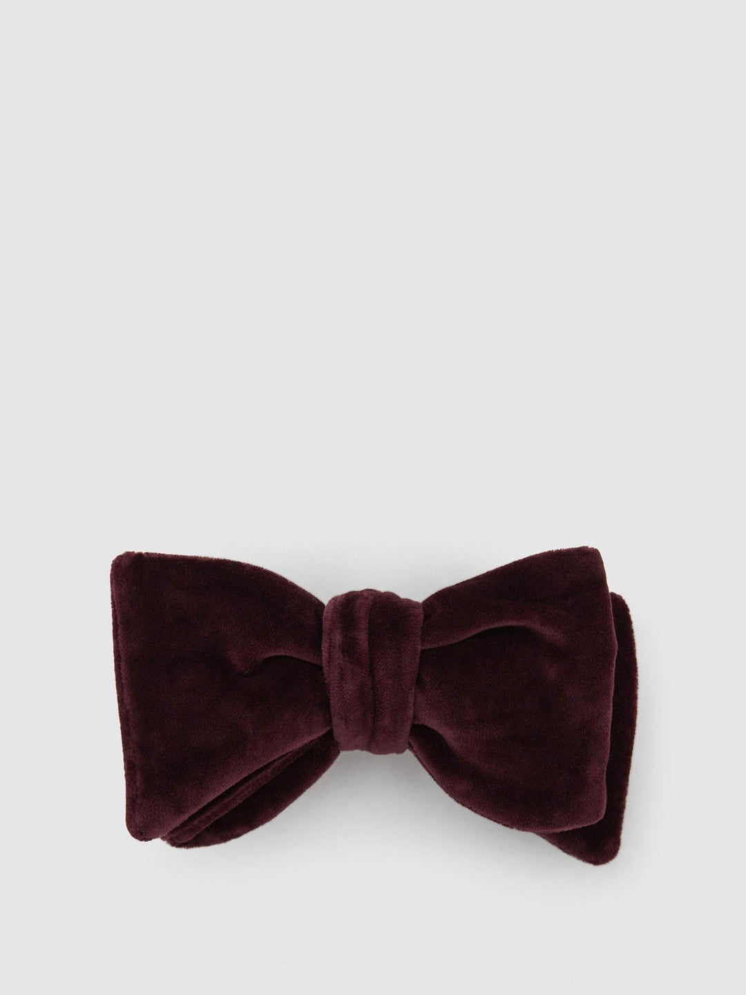 Reiss Velvet Bow Tie in Bordeaux