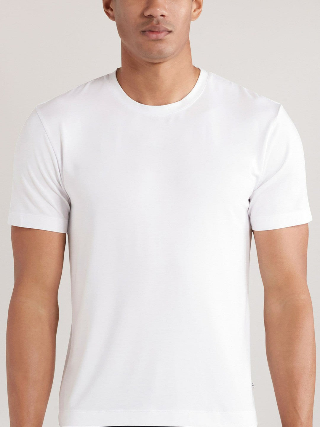 Reiss CHÉ Studios Crew Neck T-Shirt with TENCEL™ Fibers in White