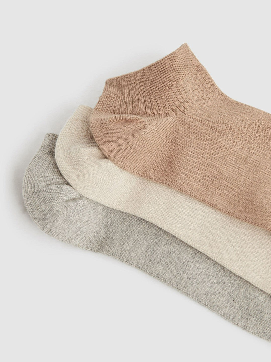 Reiss 3 Pack of Trainer Socks in Multi