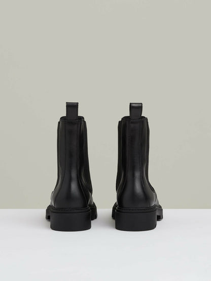 Reiss Leather Cleated Sole Chelsea Boots in Black