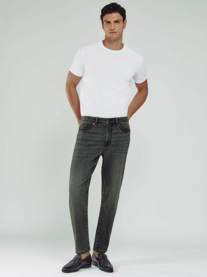 Reiss Relaxed-Fit Cropped Jeans in Washed Black