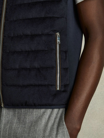 Reiss Brushed Jersey Quilted Gilet in Navy