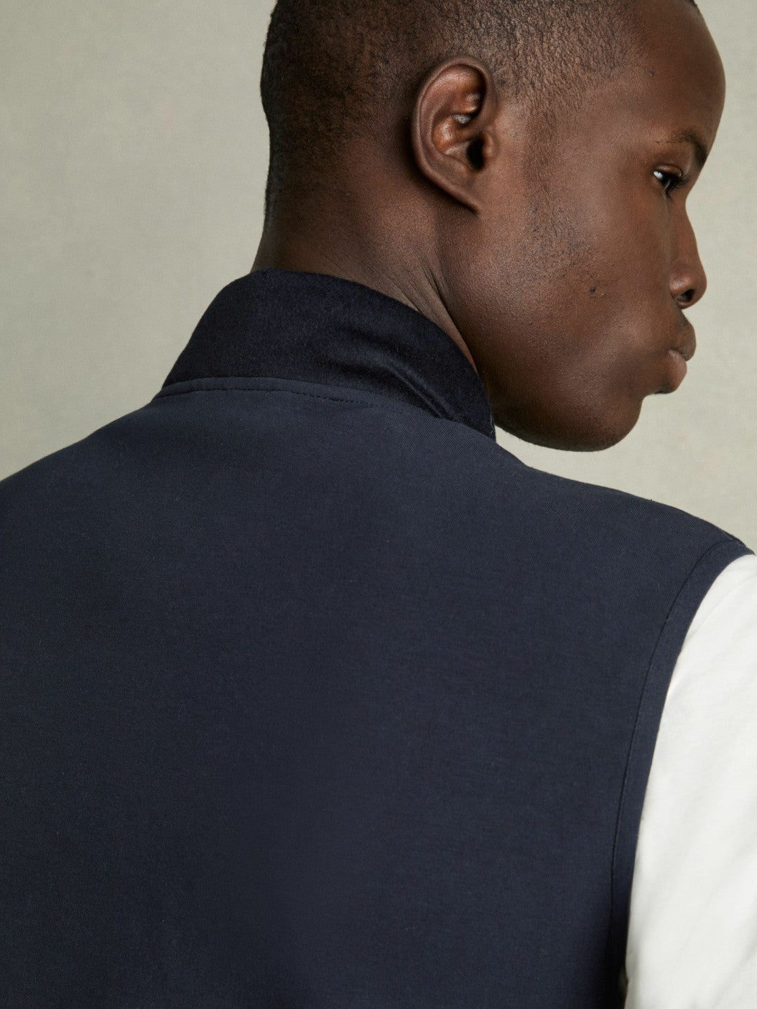 Reiss Brushed Jersey Quilted Gilet in Navy