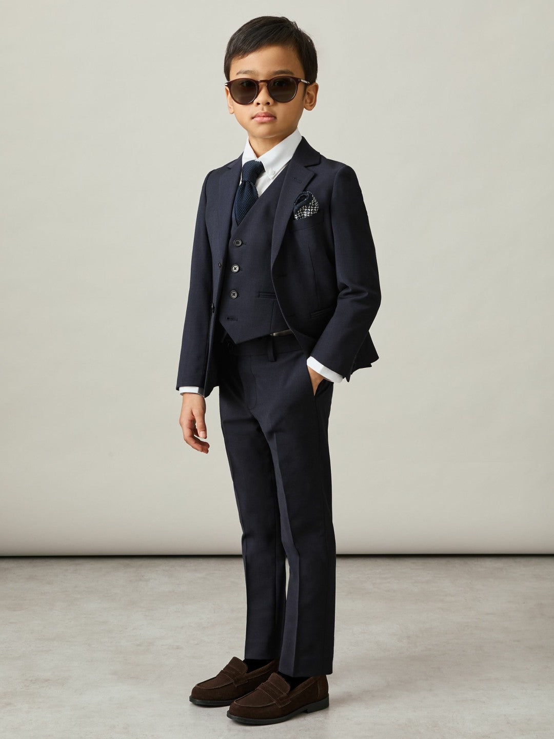 Reiss 3-9 yrs Modern Fit Waistcoat in Navy