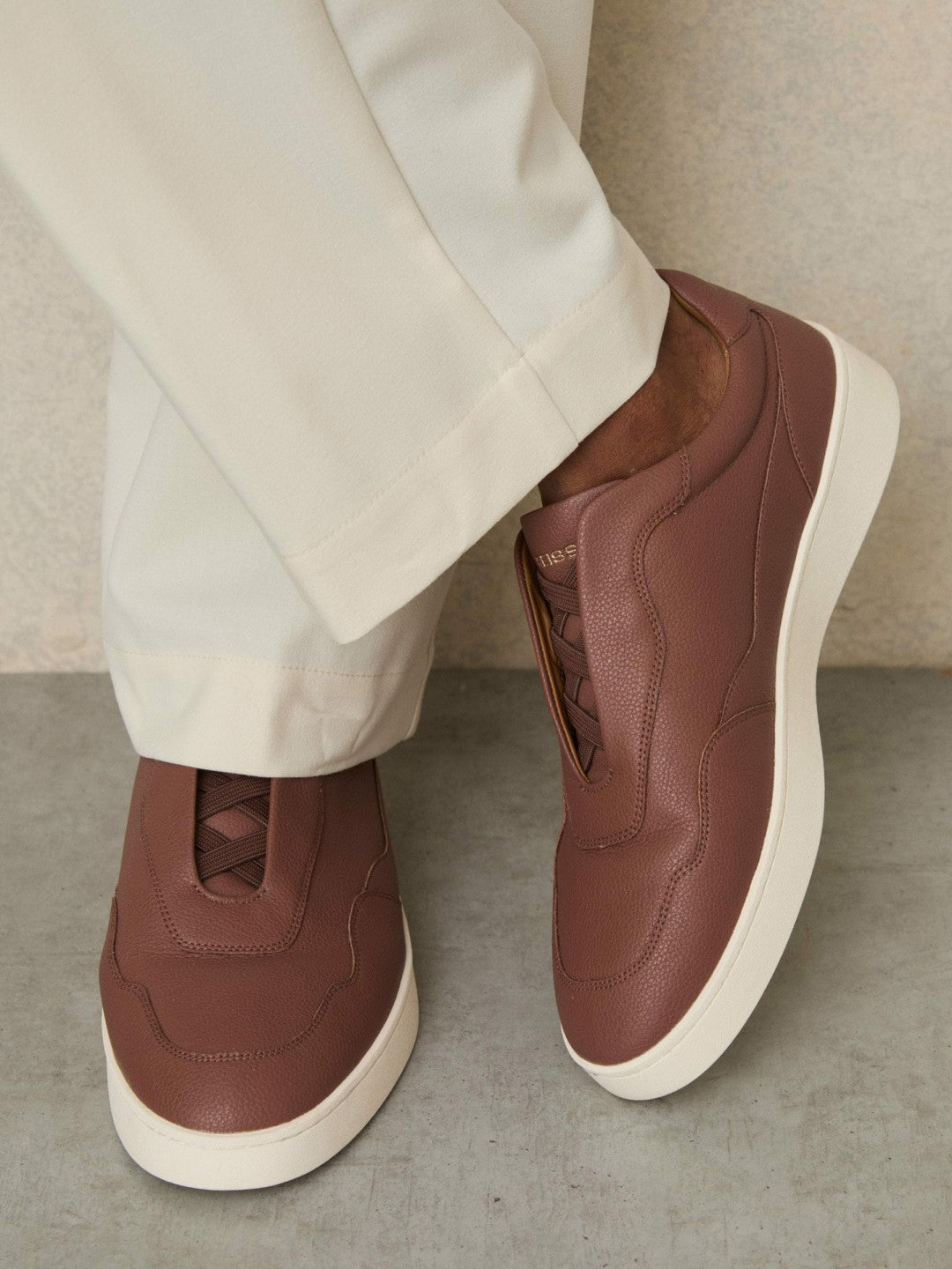 Reiss Leather Elasticated-Lace Trainers in Terracotta Brown