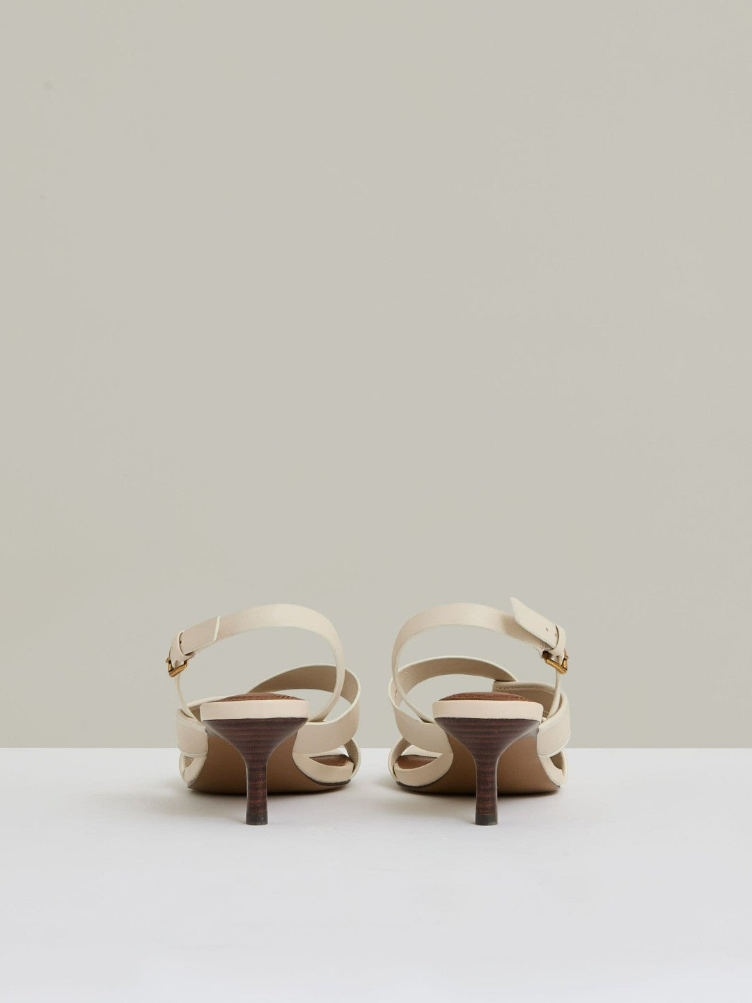 Reiss Leather Link-Strap Low-Heel Sandals in Off White