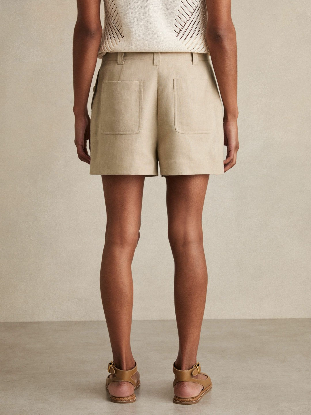 Reiss Linen Shorts in Neutral