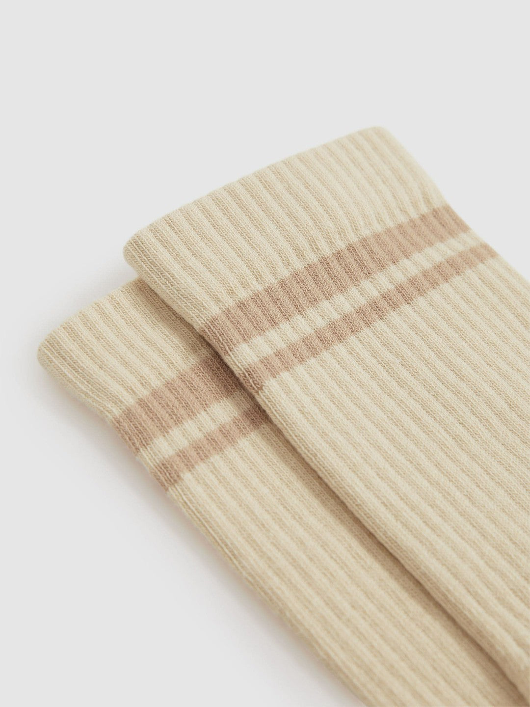 Reiss Cotton-Blend Striped Crew Socks in Cream