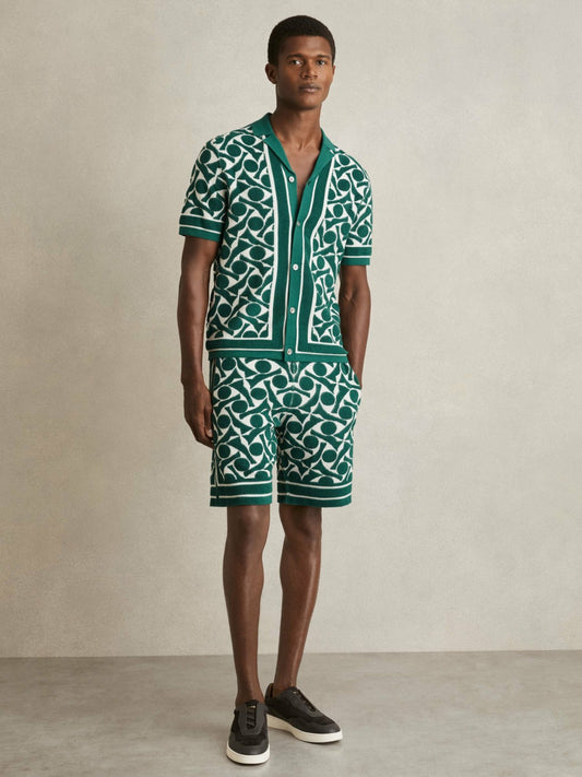 Reiss Abstract-Pattern Towelling Shorts in Green/White