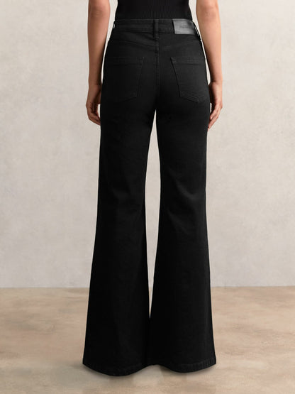 Reiss Petite Mid-Rise Flared Jeans in Black