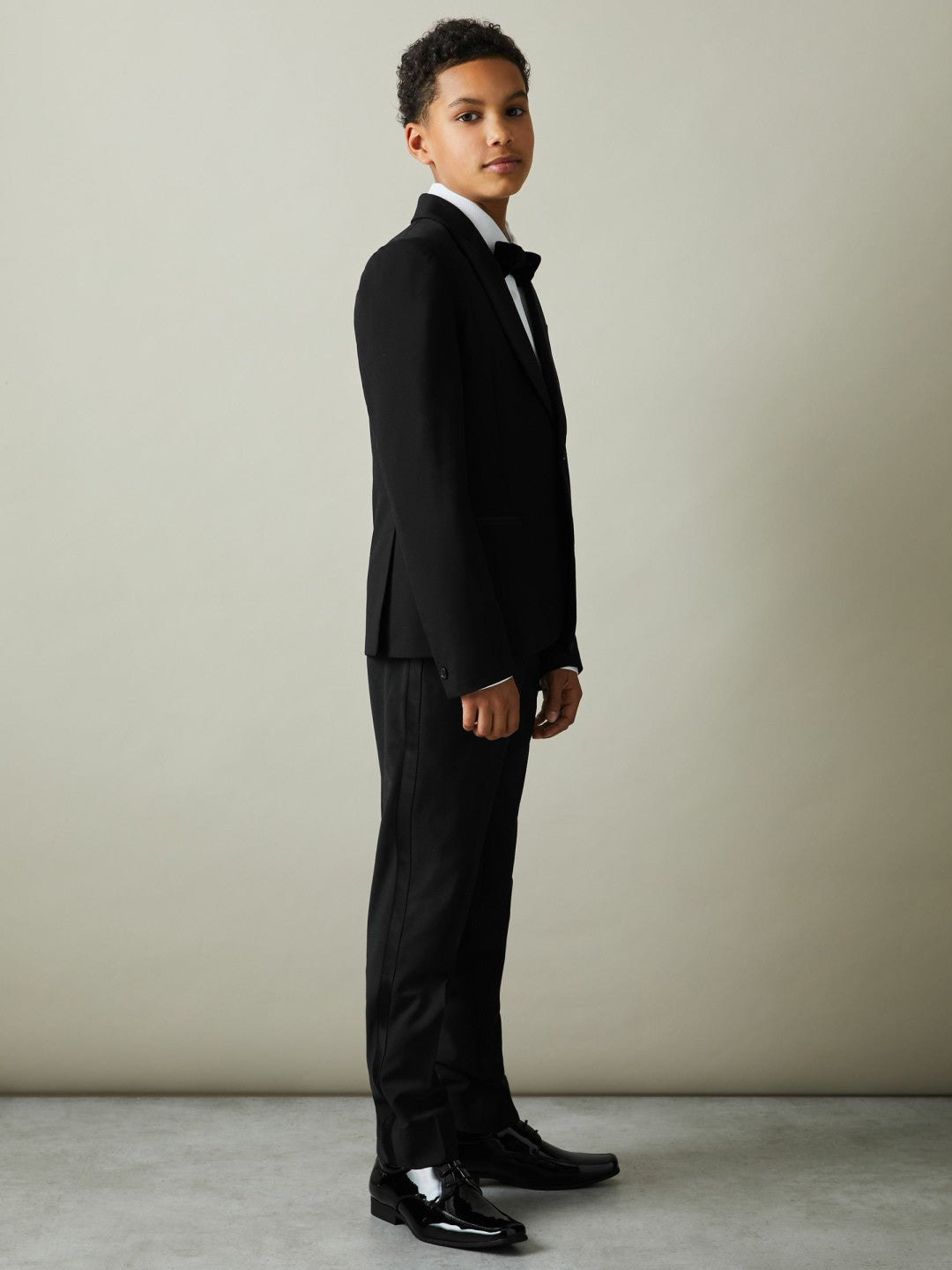 Reiss Wool-Blend Double-Breasted Tuxedo Jacket in Black