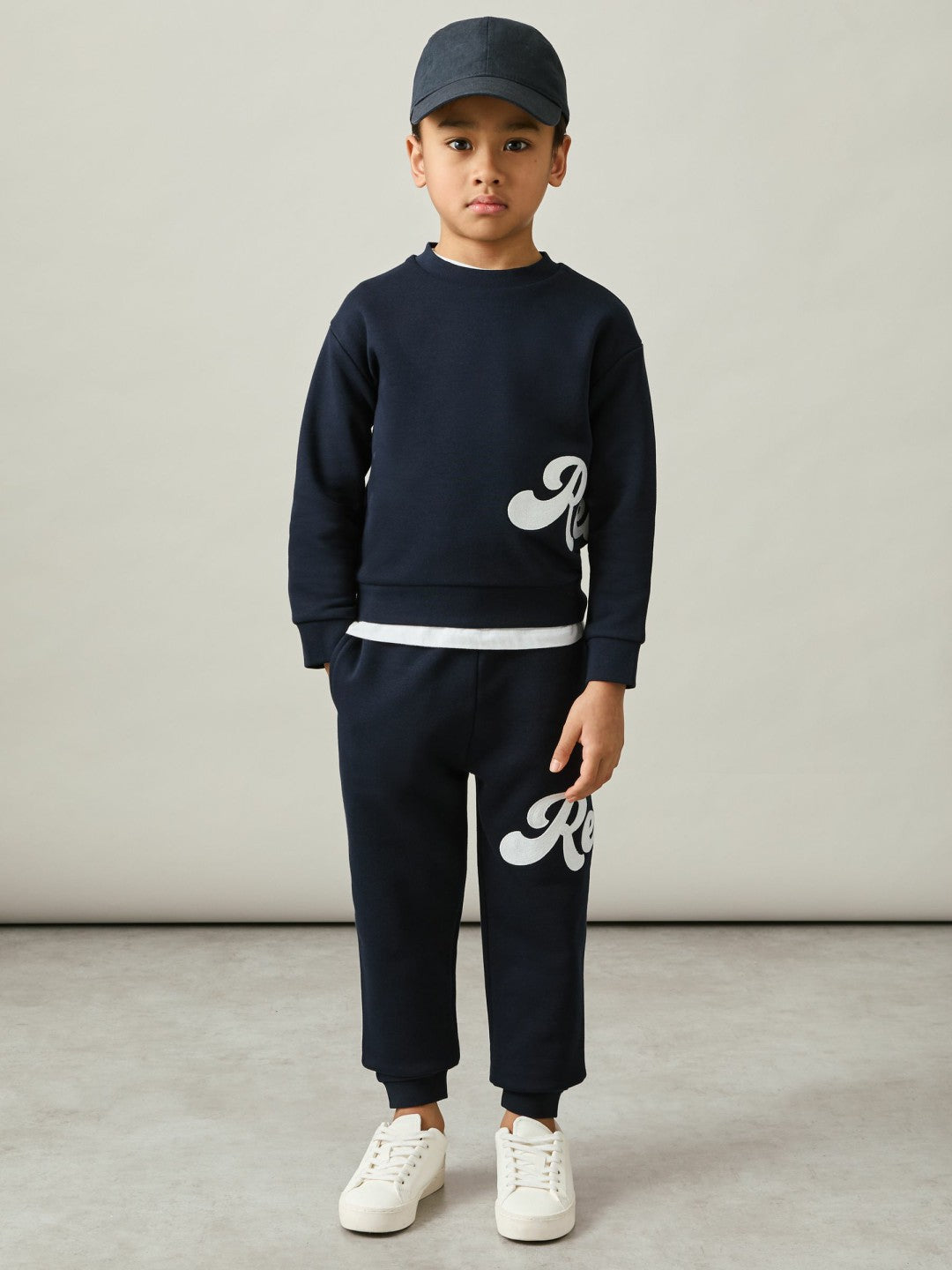 Reiss 13-14 yrs Cotton-Blend Logo Script Joggers in Navy