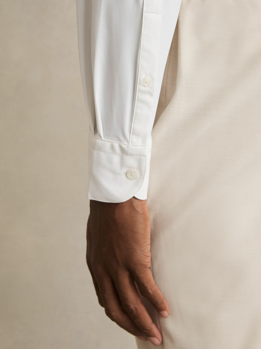 Reiss Regular Fit Button-Through Travel Shirt in White