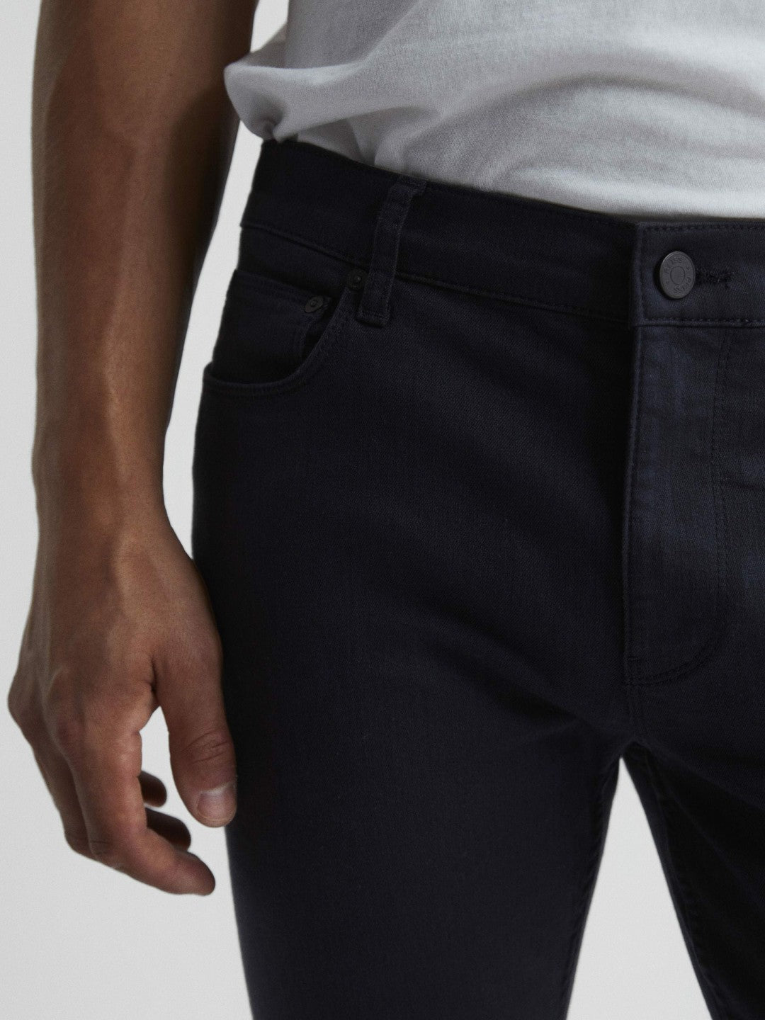 Reiss Slim Fit Jeans in Blue