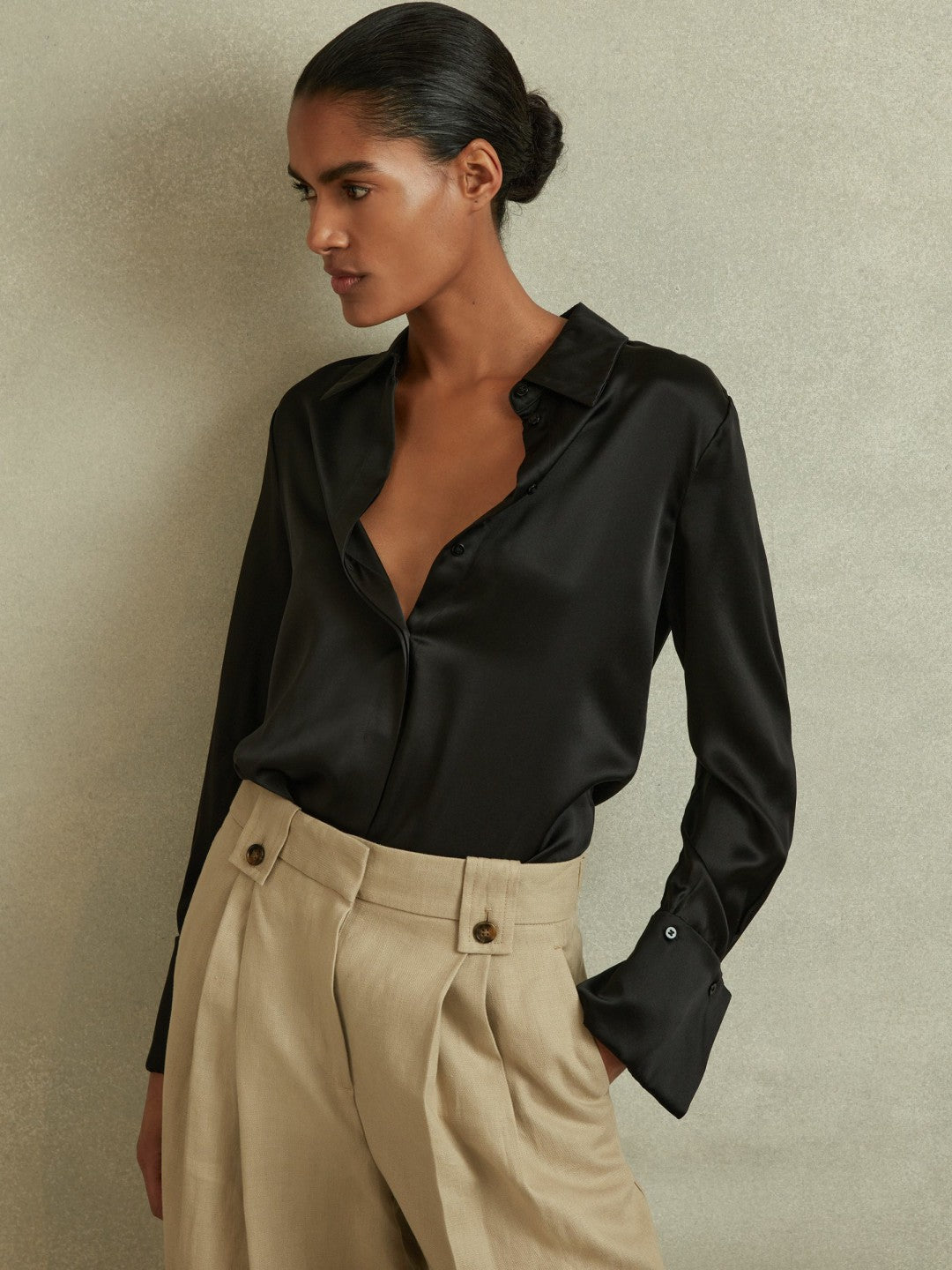 Reiss Petite Silk Double-Cuff Button-Through Shirt in Black