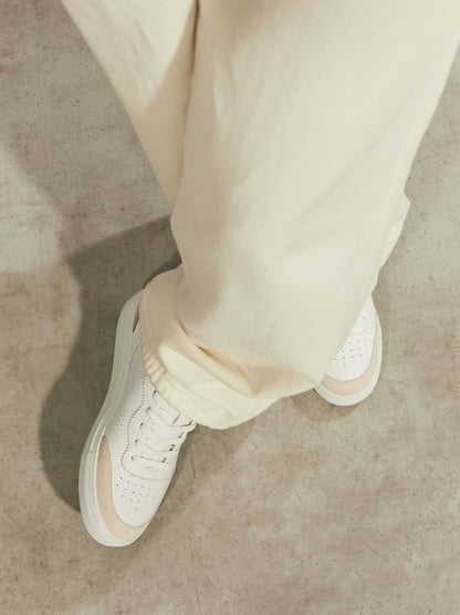 Reiss Leather Contrast Detail Trainers in White/Nude