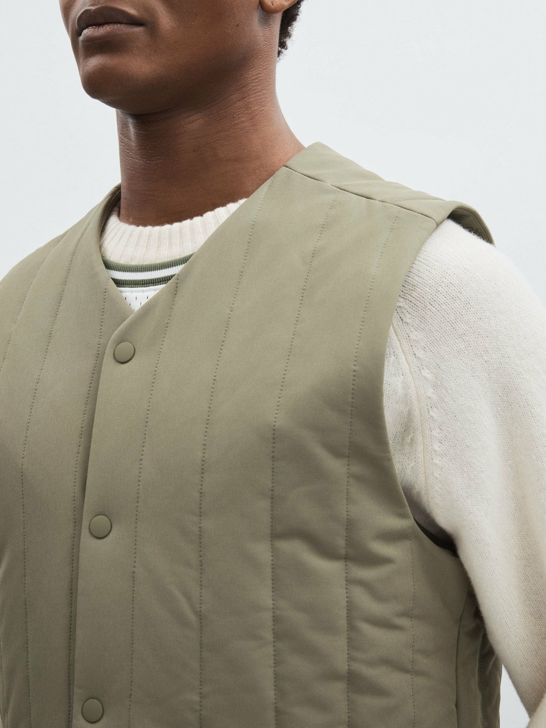 Reiss Les Deux Quilted Technical Gilet in Green