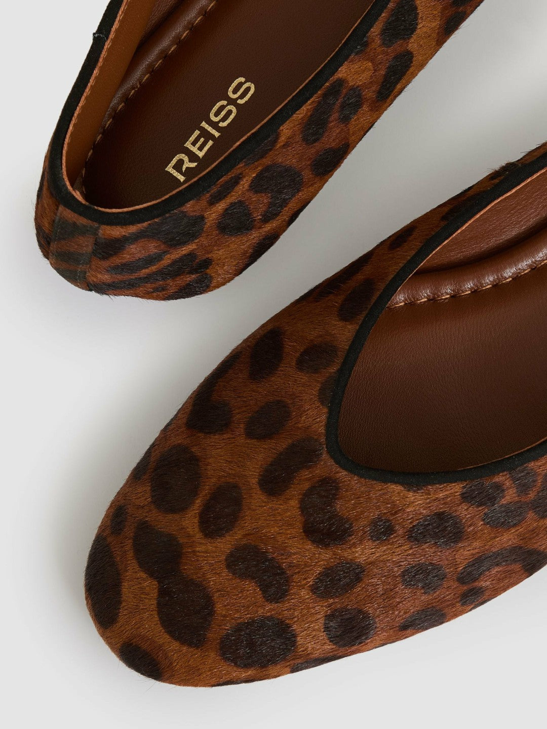 Reiss Leather Rounded-Point Toe Ballet Flats in Animal