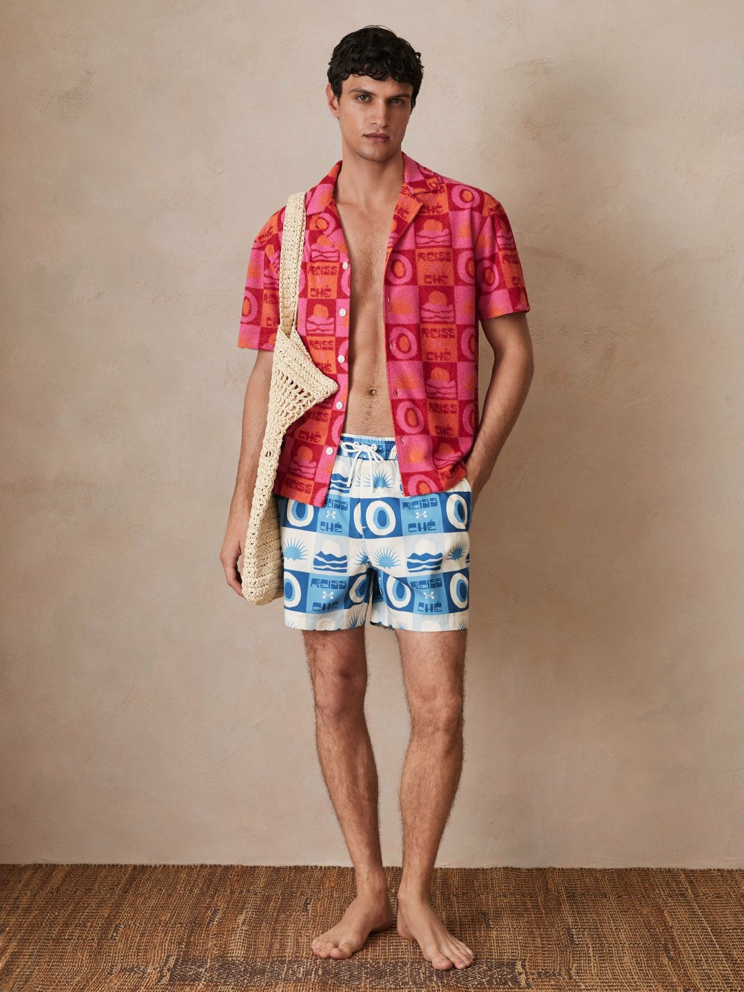Reiss | Ché Sunset-Print Swim Shorts in Blue Multi