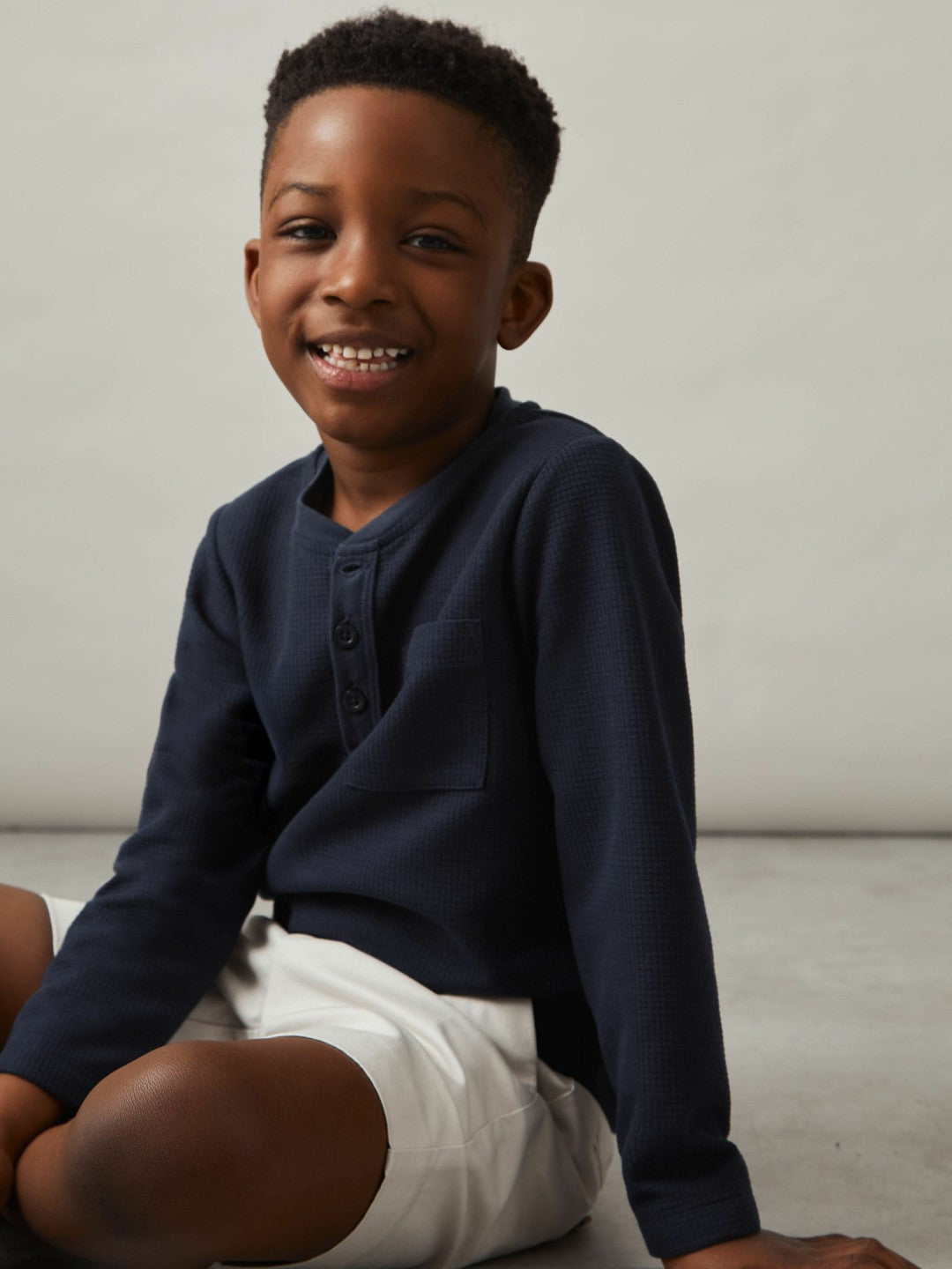Reiss 3-9 yrs Cotton-Blend Waffle Henley T-Shirt in Navy