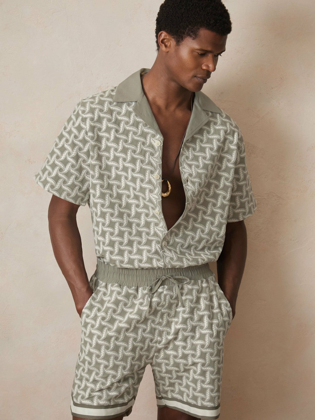 Reiss | Ché Motif-Embroidered Shirt in Sage/White