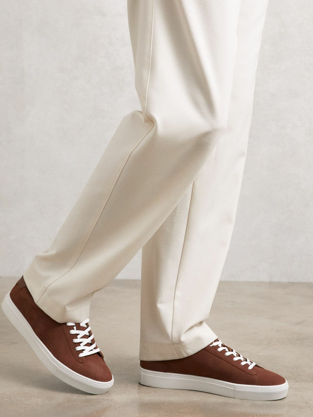 Reiss Nubuck Leather Low-Top Trainers in Brickwood Red