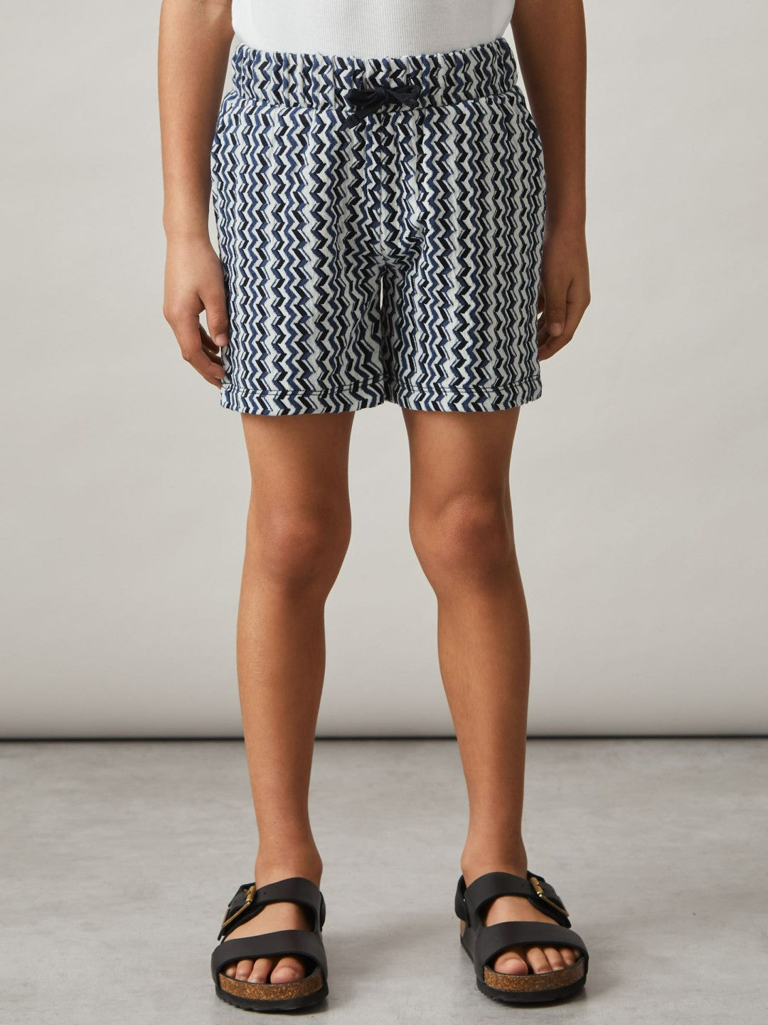 Reiss 3-9 yrs Zig-Zag Knit Drawstring Shorts in Blue