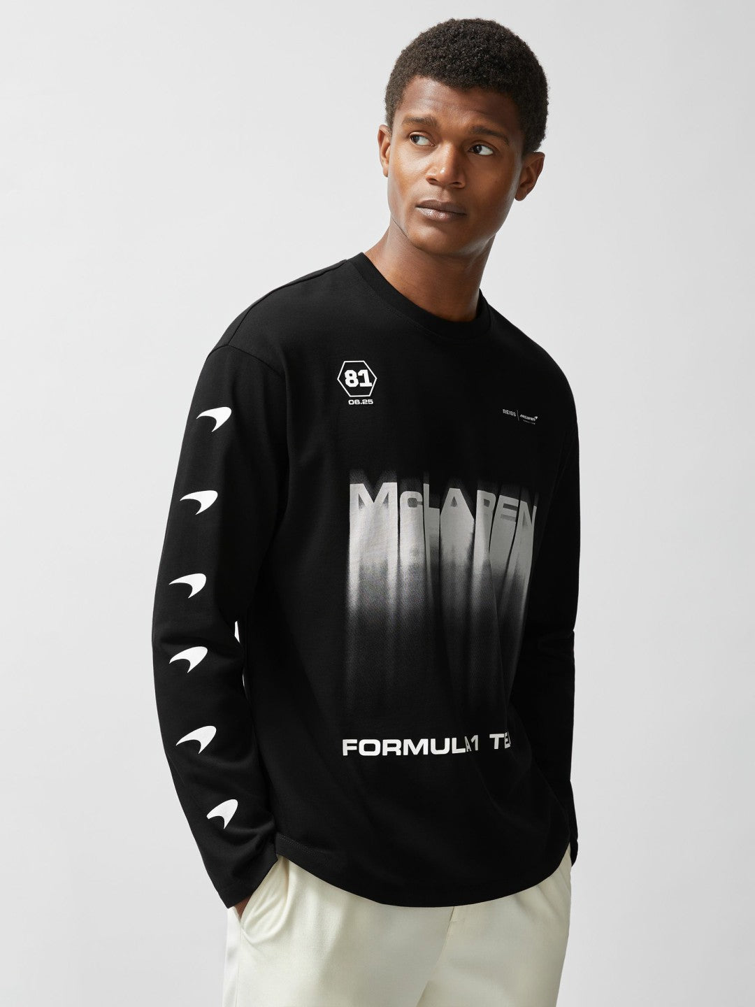 Reiss McLaren F1 Team British GP T-Shirt Unisex Fit in Black