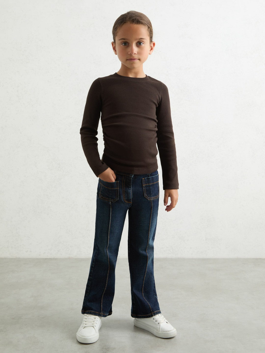 Reiss 9-13 yrs Cotton Ruched Long-Sleeve T-Shirt with Stretch in Chocolate