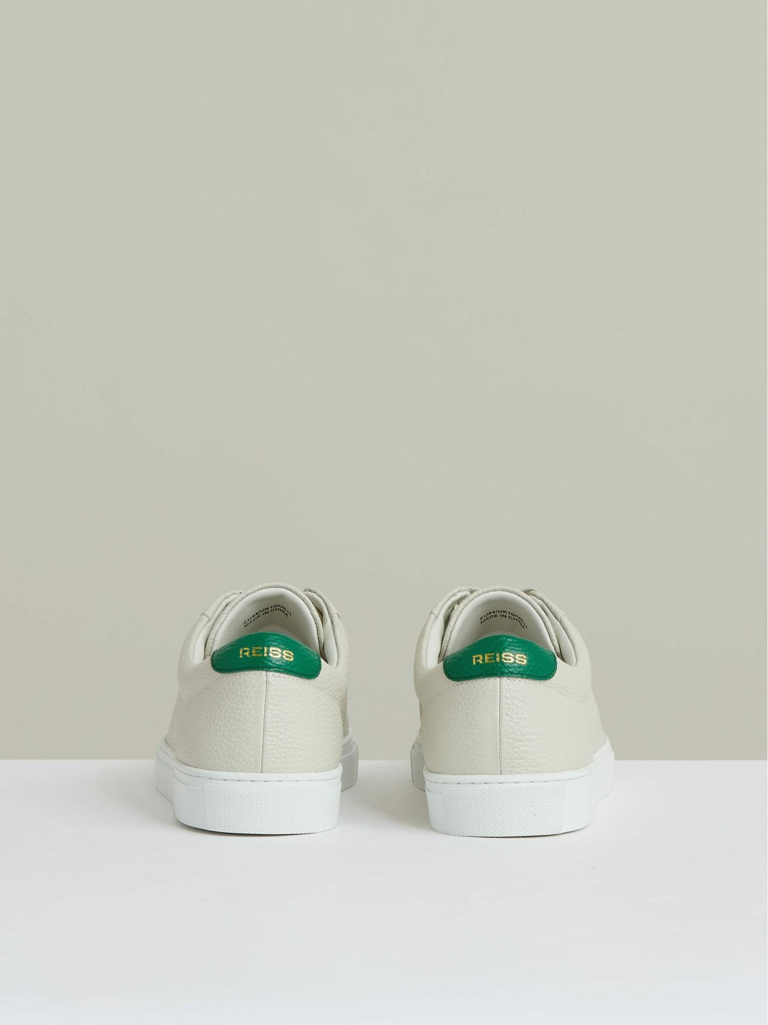 Reiss Tumbled-Leather Low-Top Trainers in Off White/Green