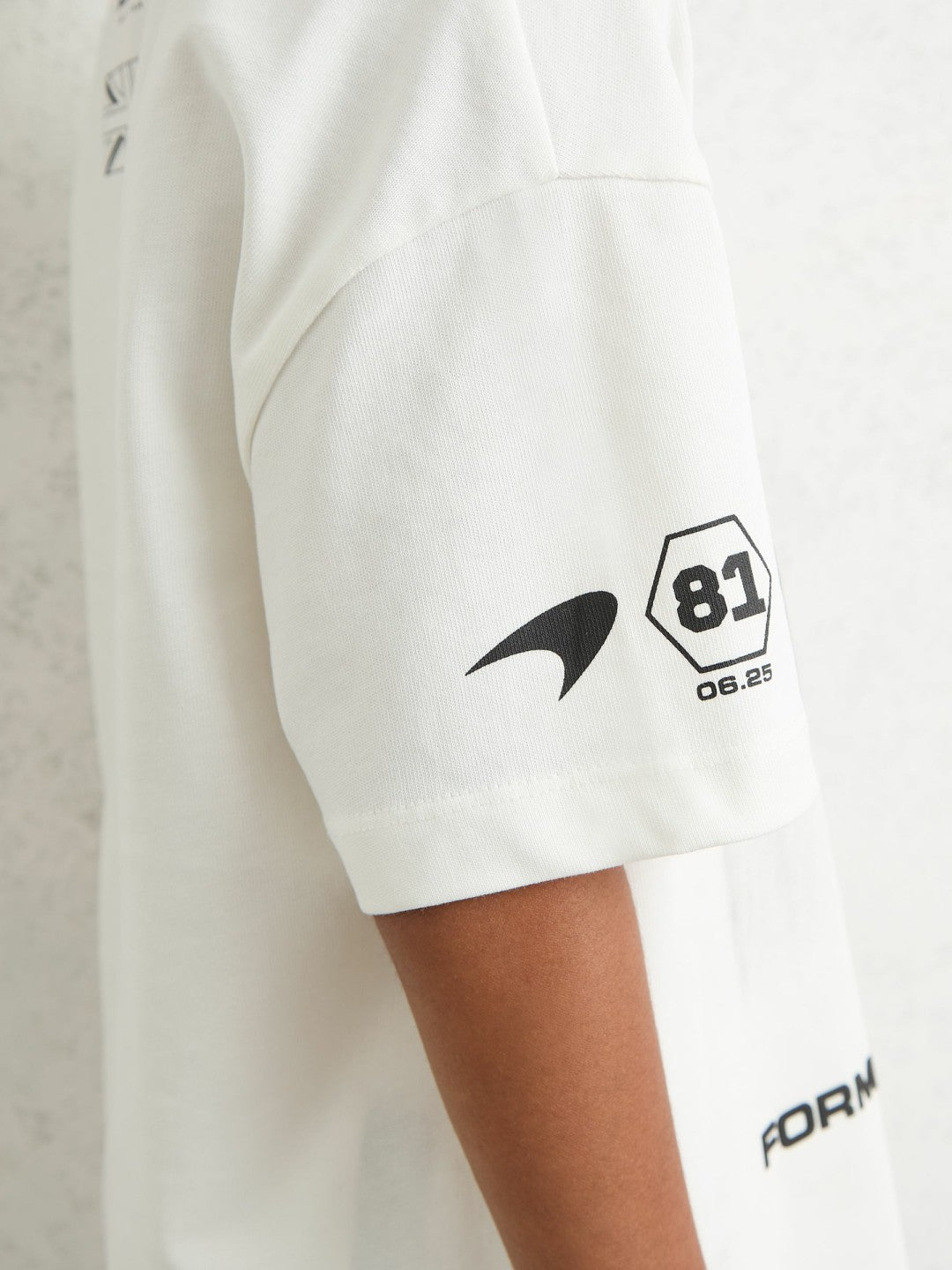 Reiss 3-9 yrs McLaren F1 Team British GP T-Shirt Unisex Fit in White