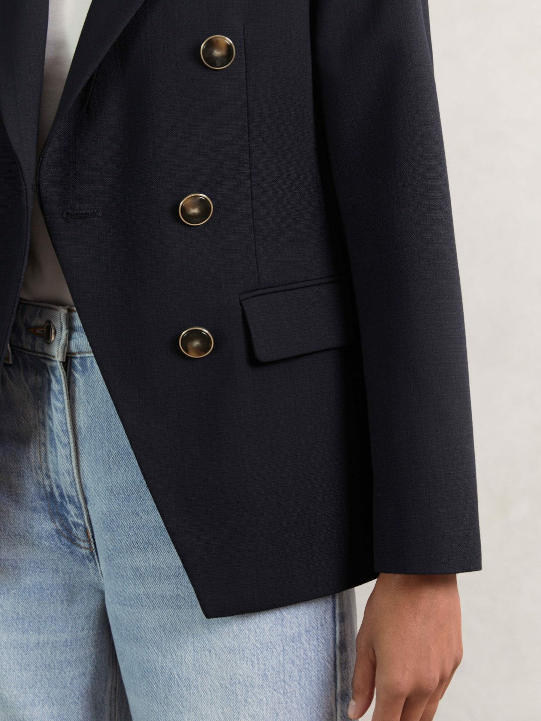 Reiss Petite Wool-Blend Double-Breasted Blazer in Navy