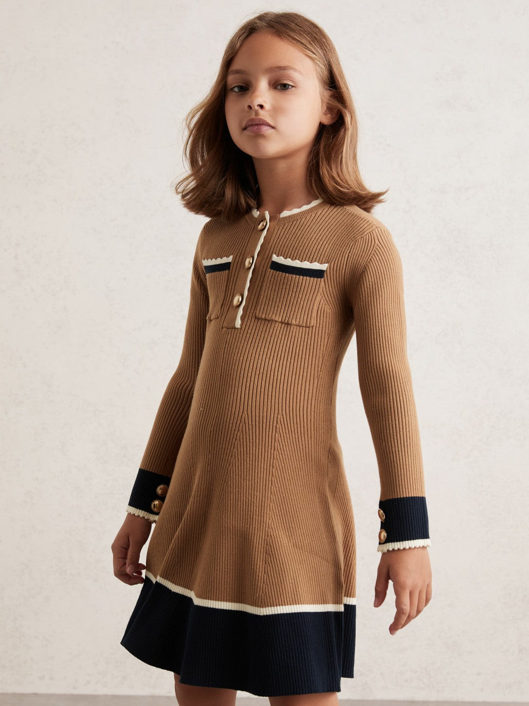 Reiss 3-9 yrs Scallop-Trim Rib-Knit Dress in Camel