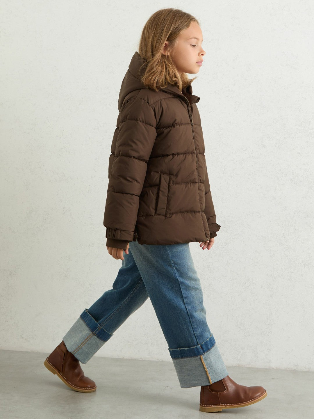 Reiss 9-13 yrs Short Hooded Puffer Coat in Chocolate