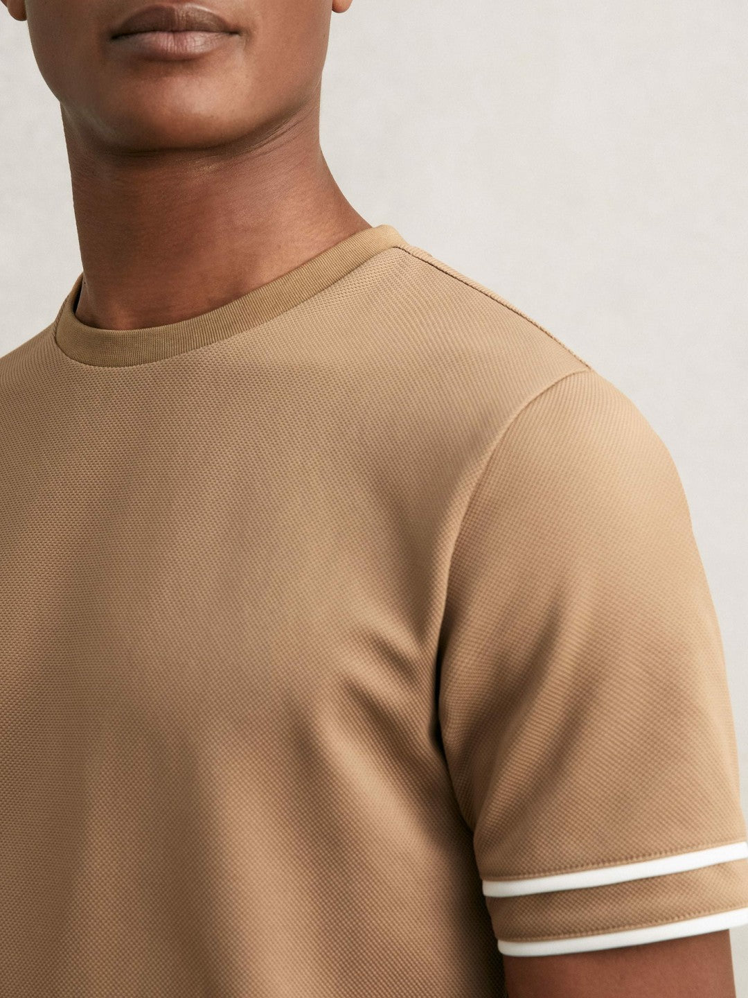 Reiss Textured Crew-Neck Tipped T-Shirt in Camel Brown