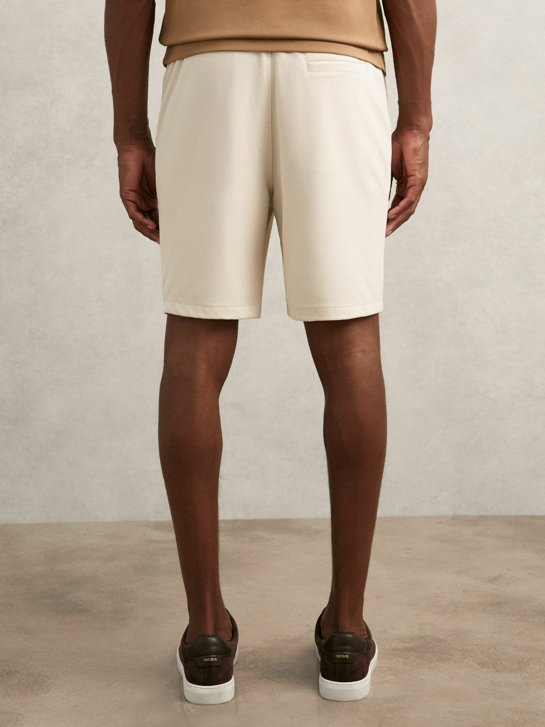 Reiss Textured Drawstring Shorts in Stone