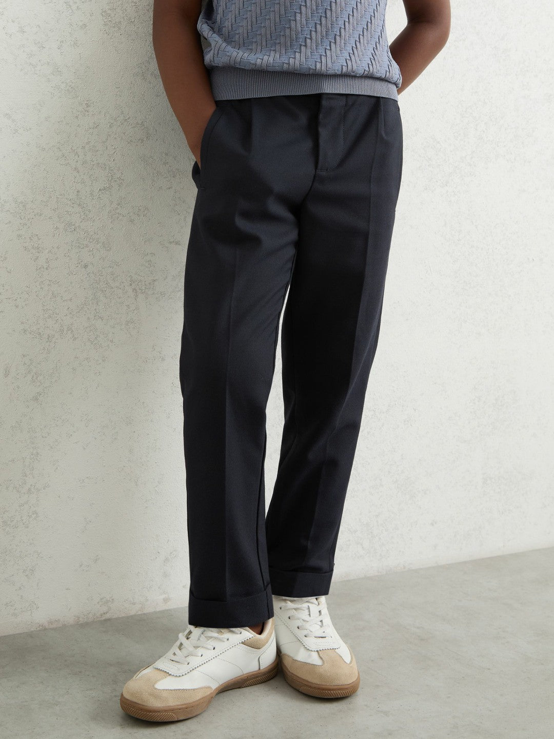 Reiss 9-13 yrs Relaxed-Fit Pleated Tapered Trousers in Navy