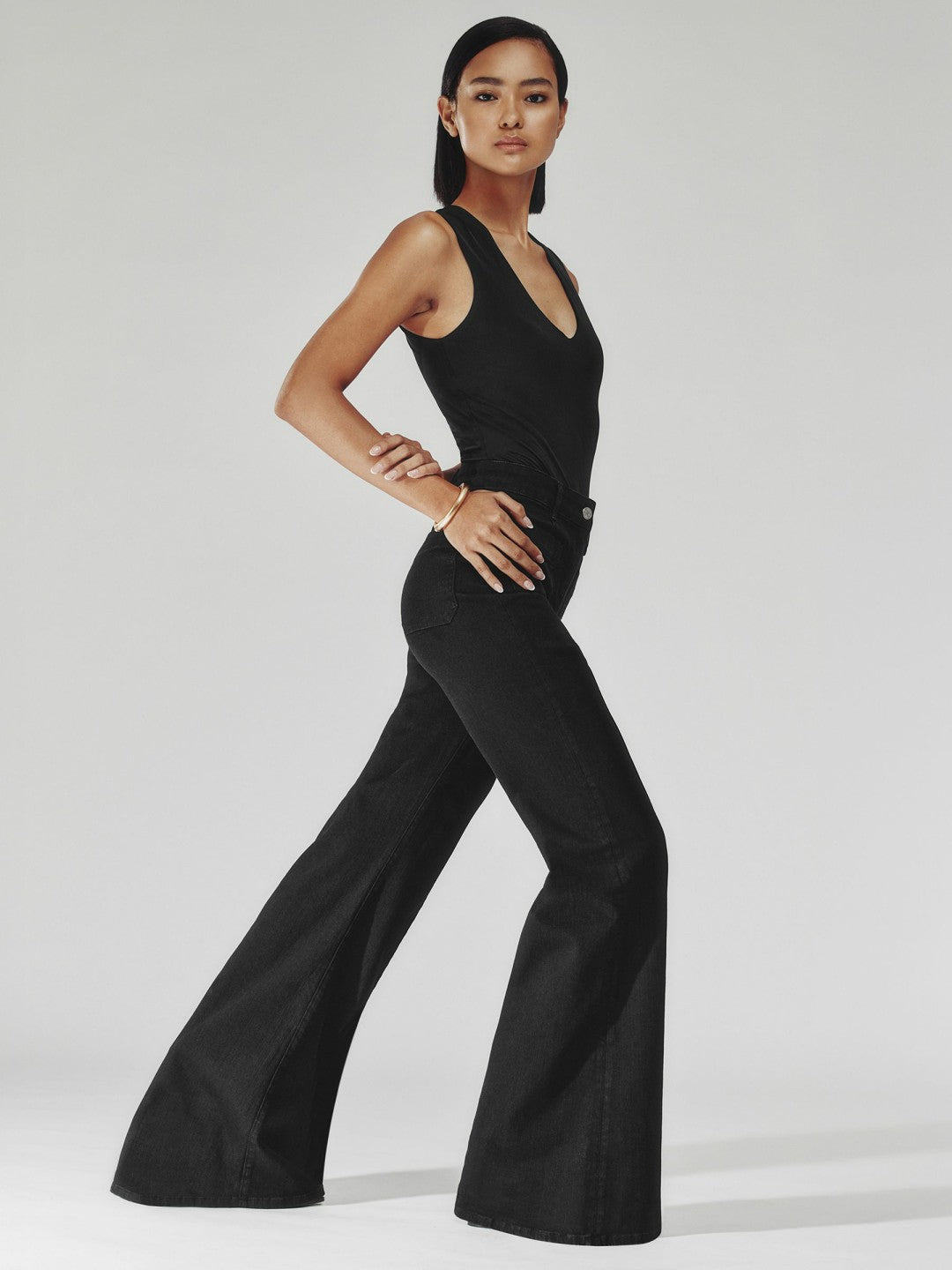 Reiss Petite Patch-Pocket Flared Jeans in Black