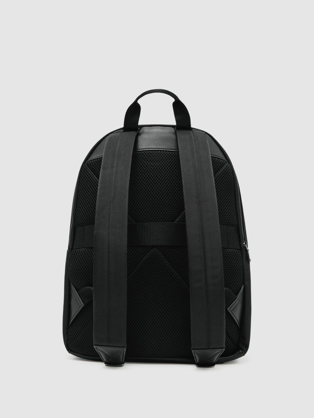Reiss Woven Zipped Backpack in Black