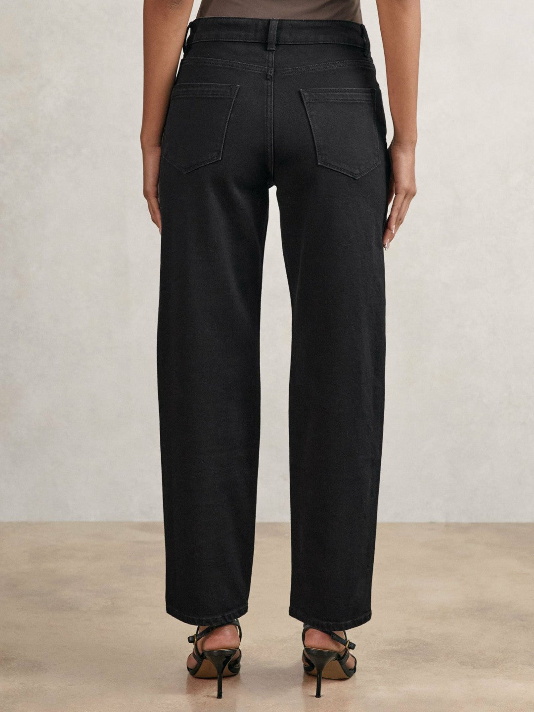 Reiss Petite Mid Rise Straight Leg Jeans in Black