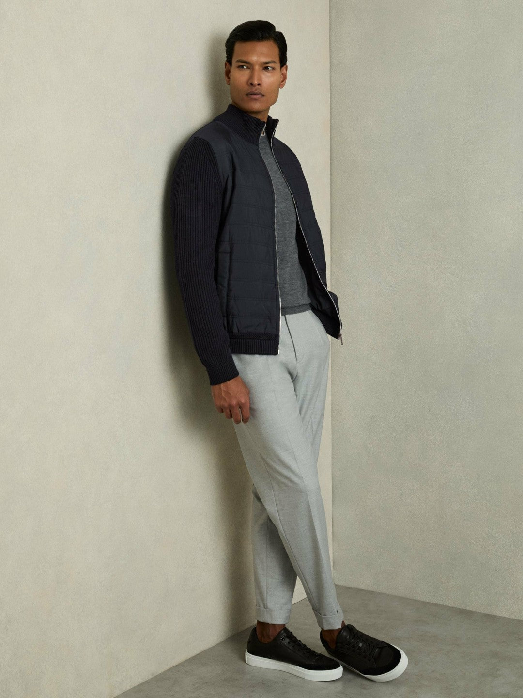 Reiss Hybrid Quilt and Knit Zip-Through Jacket in Navy