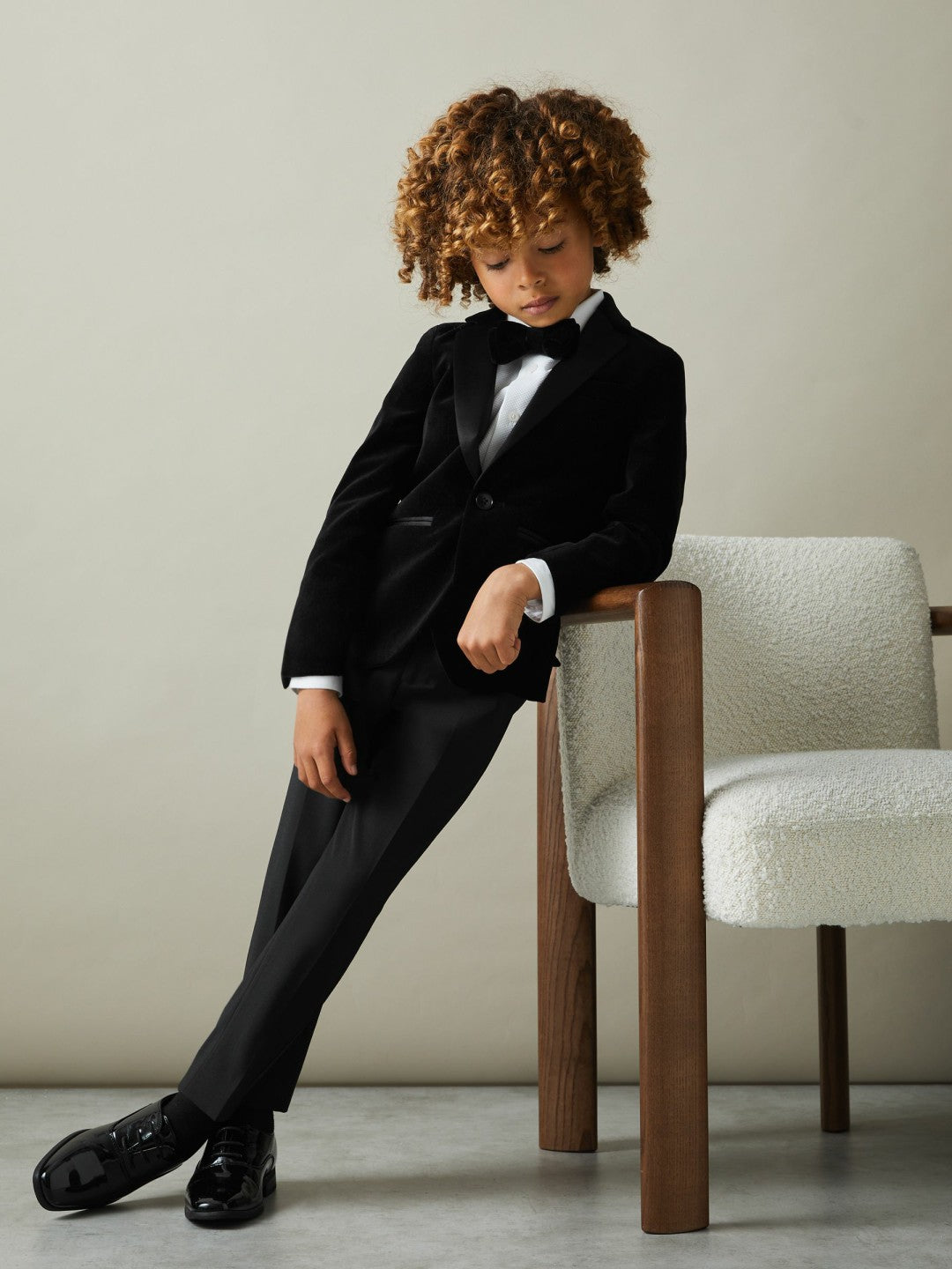Reiss 13-14 yrs Single Breasted Velvet Blazer in Black