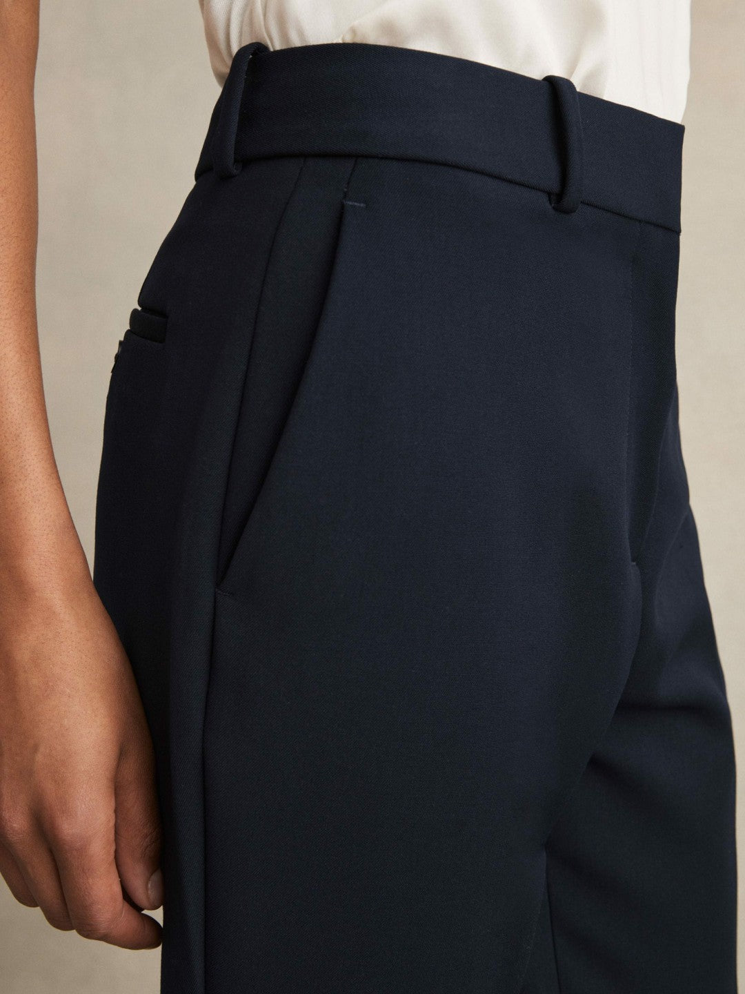 Reiss Petite Slim Fit Suit Trousers in Navy
