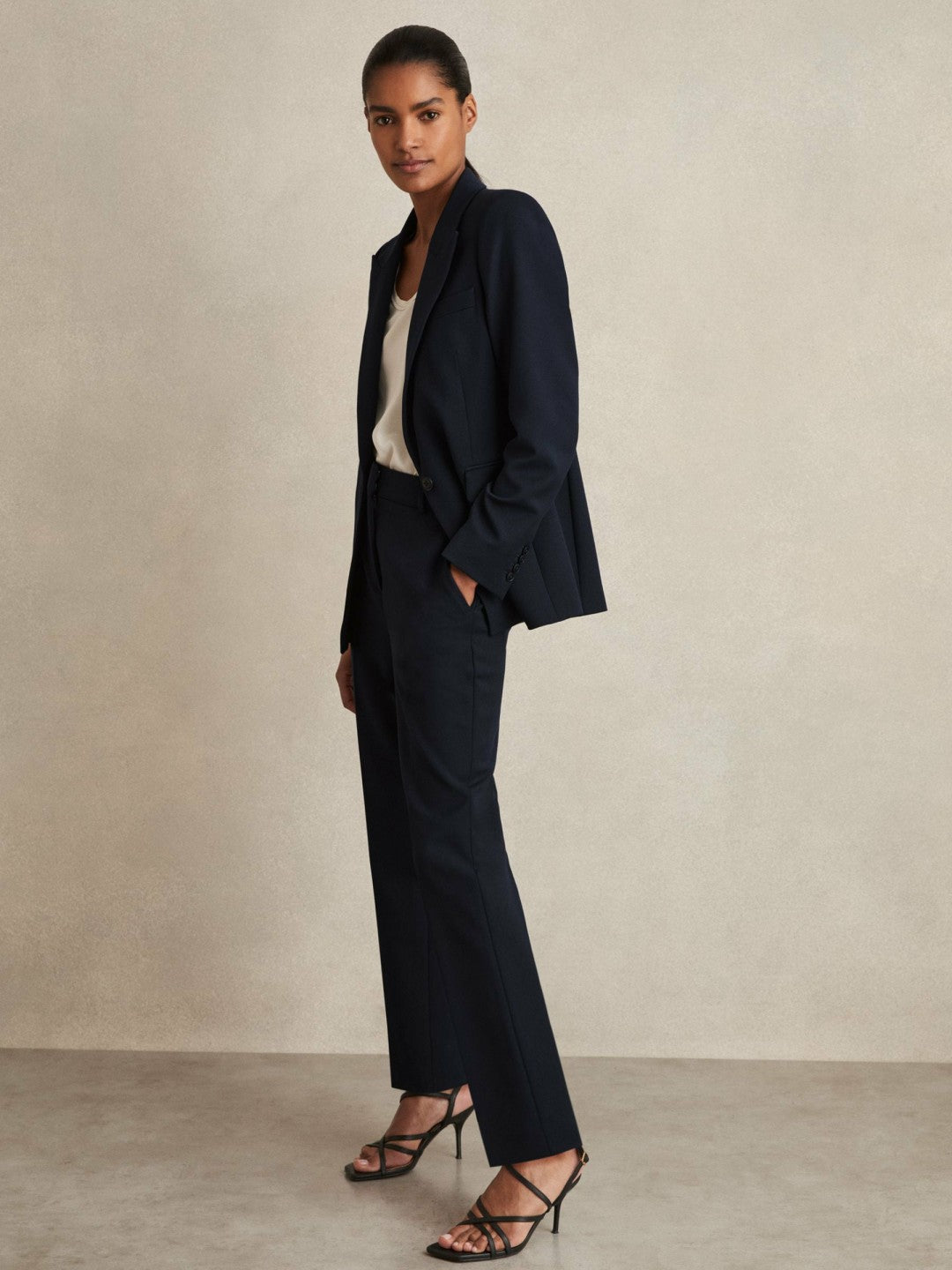 Reiss Slim Fit Suit Trousers in Navy