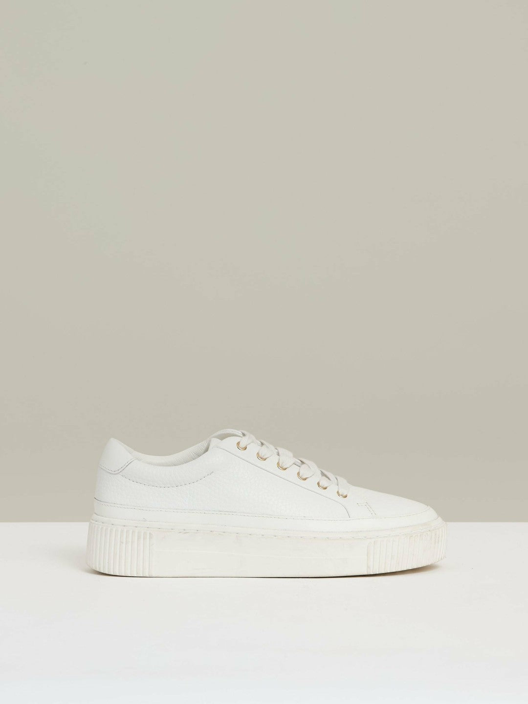 Reiss Grained Leather Platform Trainers in White