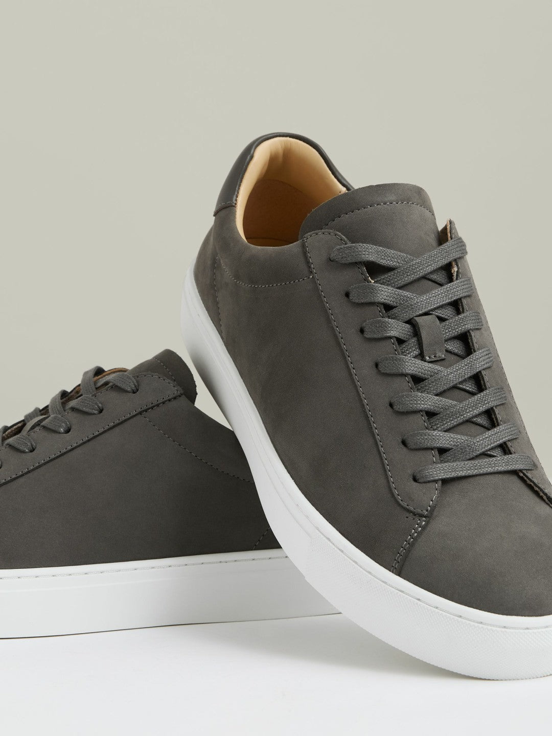 Reiss Nubuck Leather Low-Top Trainers in Grey
