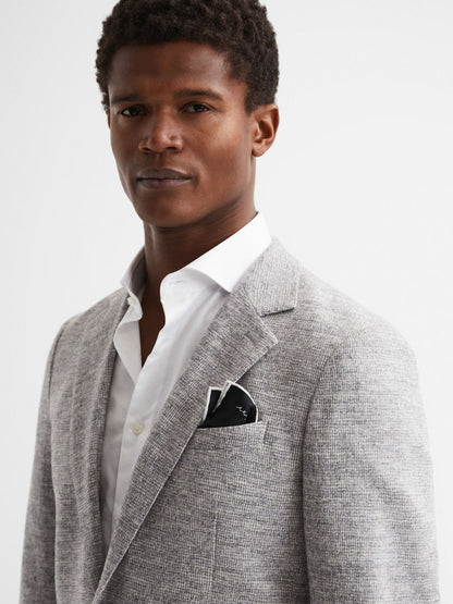 Reiss Plain Silk Pocket Square in Black