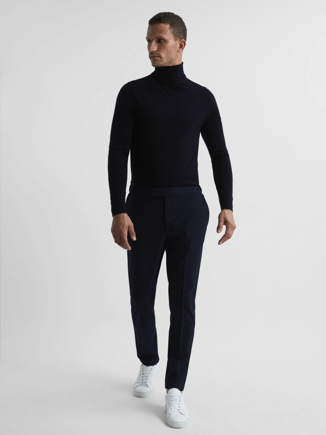 Reiss Slim Fit Merino Wool Roll Neck Jumper in Navy